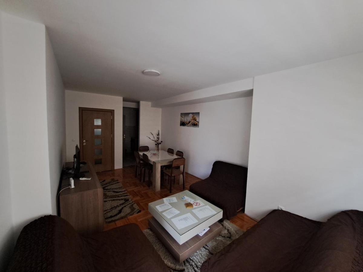 Apartman Vranje Zimmer foto